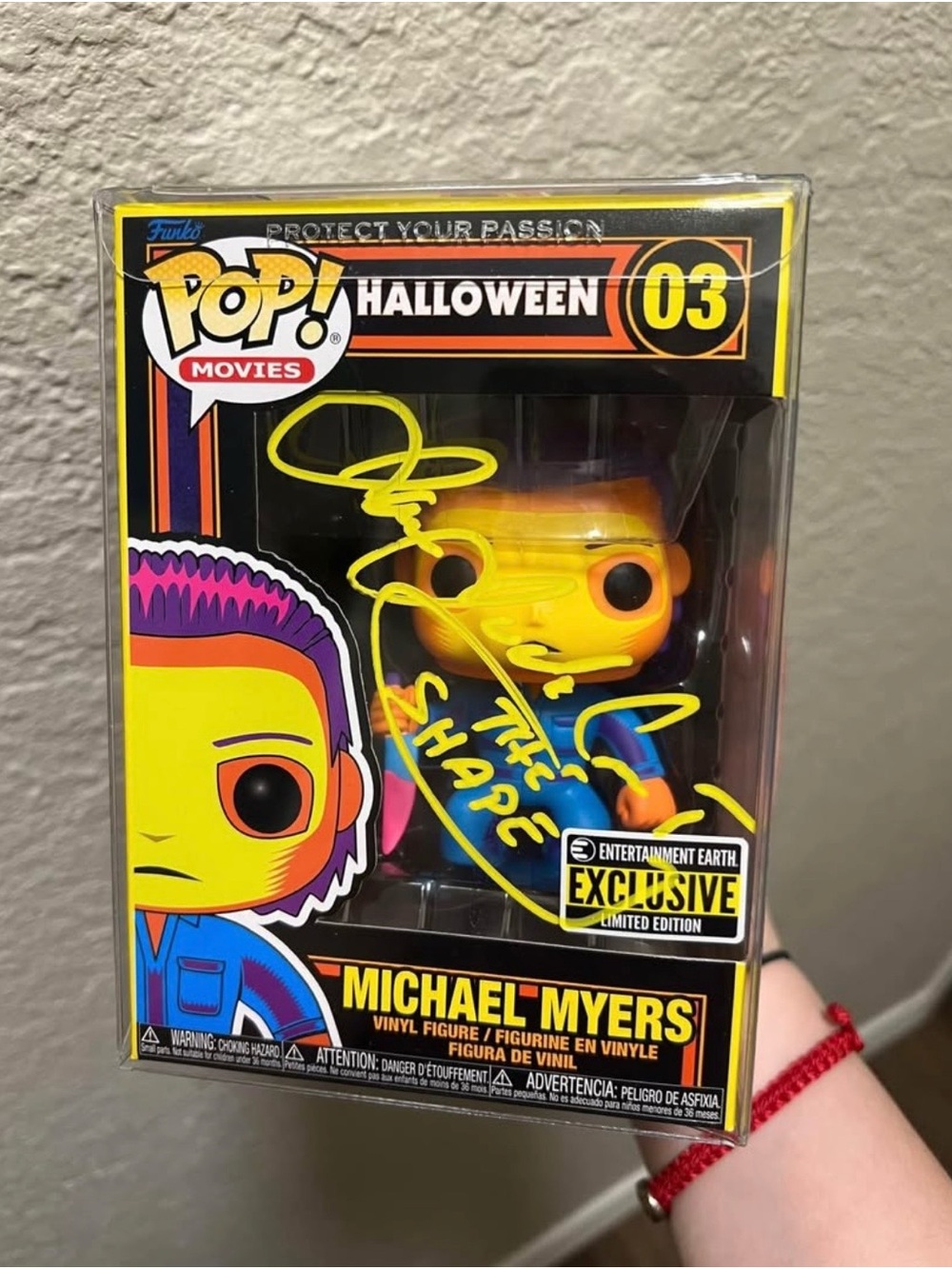 Funko Pop! Movies Michael Myers (Yellow/Orange) - Entertainment Earth Exclusivel